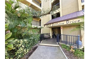 1917 GOLFVIEW DRIVE, TARPON SPRINGS, FL 34689 Sold 02/28/25