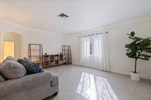 4111 32ND AVENUE, SAINT PETERSBURG, FL 33713 Sold 02/27/25