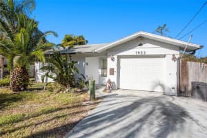 7923 GULF WAY, HUDSON, FL 34667 Sold 01/21/25