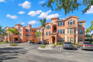 2705 VIA MURANO #117, CLEARWATER, FL 33764 Sold 04/29/25