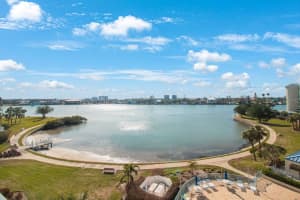 7902 SAILBOAT KEY BOULEVARD, SOUTH PASADENA, FL 33707 Sold 06/13/25
