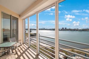 7902 SAILBOAT KEY BOULEVARD, SOUTH PASADENA, FL 33707 Sold 06/13/25