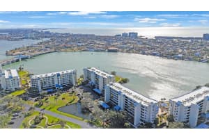 7902 SAILBOAT KEY BOULEVARD, SOUTH PASADENA, FL 33707 Sold 06/13/25