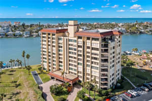 700 Island Way #704, CLEARWATER BEACH