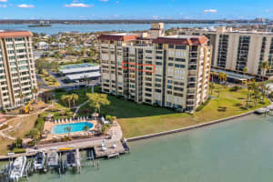 700 ISLAND WAY, CLEARWATER BEACH, FL 33767 - MLS#MFRTB8335152