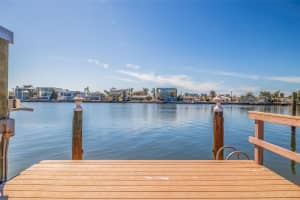 7874 9TH AVENUE, SAINT PETERSBURG, FL 33707 - MLS#MFRTB8335280