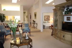 7108 SAINT ANDREWS LANE, SARASOTA, FL 34243 Sold 08/01/25