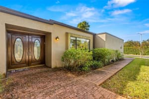 4502 ROLLING GREEN LANE, TAMPA, FL 33618 Sold 02/14/25