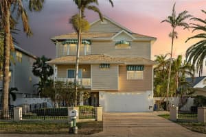 238 71ST AVENUE, ST PETE BEACH, FL 33706 Sold 08/27/25