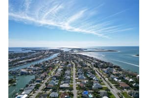 289 MONTE CRISTO BOULEVARD, SAINT PETERSBURG, FL 33715 - MLS#MFRTB8335514