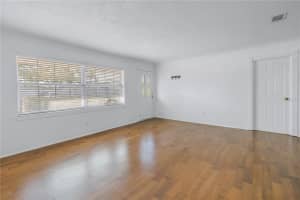 6721 31ST TERRACE, SAINT PETERSBURG, FL 33710 Sold 03/12/25