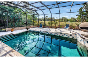 10534 INDIAN HILLS COURT, SEMINOLE, FL 33777 Sold 04/04/25