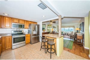4575 COVE CIRCLE, SAINT PETERSBURG, FL 33708 Sold 03/28/25