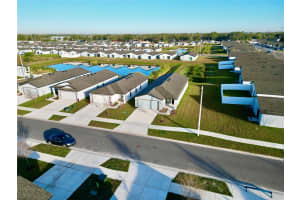 5732 HELMSMAN COURT, TAMPA, FL 33619 Sold 02/28/25