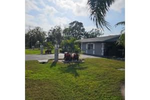 901 8TH STREET, RUSKIN, FL 33570 - MLS#MFRTB8335811