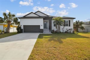 532 FLAMINGO DRIVE, APOLLO BEACH, FL 33572 Sold 02/12/25