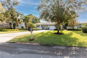 121 LIVE OAK LANE, LARGO, FL 33770 Sold 02/20/25