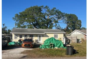 7851 40TH AVENUE, SAINT PETERSBURG, FL 33709 Sold 02/27/25