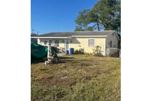 7851 40TH AVENUE, SAINT PETERSBURG, FL 33709 Sold 02/27/25