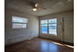 5627 COMMONWEALTH AVE N, SAINT PETERSBURG, FL 33703 Sold 01/21/25