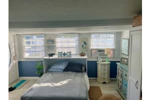 13708 SALEM STREET, MADEIRA BEACH, FL 33708 Sold 04/25/25