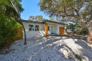 2617 48TH STREET, GULFPORT, FL 33711 Sold 02/07/25