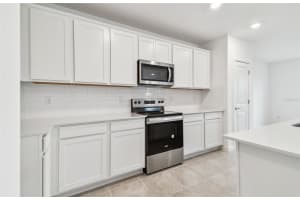 12213 TRANQUIL WATERS TERRACE, PARRISH, FL 34219 Sold 10/07/25