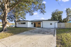 1271 WOODLAWN STREET, CLEARWATER, FL 33756 Sold 03/17/25