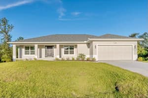 7258 Bridgeport Ln, ENGLEWOOD