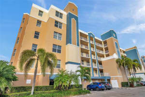 960 STARKEY ROAD, LARGO, FL 33771 Sold 08/13/25