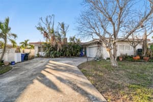 1836 VENETIAN POINT DRIVE, CLEARWATER, FL 33755 - MLS#MFRTB8336324