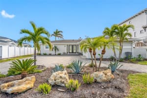 65 Dolphin Dr, TREASURE ISLAND