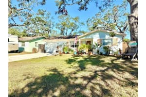 9717 54TH AVENUE, SAINT PETERSBURG, FL 33708 Sold 02/21/25