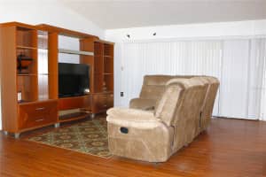 7809 DOVER COURT, ST PETERSBURG, FL 33709 Sold 05/05/25