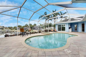 503 BEACON SOUND WAY, APOLLO BEACH, FL 33572 Sold 03/13/25