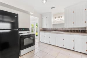 791 48TH AVENUE, SAINT PETERSBURG, FL 33703 Sold 04/11/25