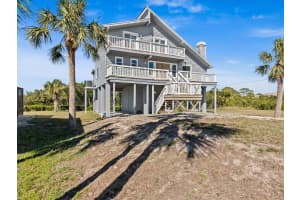 1614 SEA BREEZE DRIVE, TARPON SPRINGS, FL 34689 - MLS#MFRTB8336731