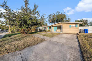 415 COUNTRY CLUB DRIVE, OLDSMAR, FL 34677 Sold 06/06/25