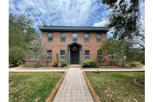 6095 2ND AVENUE, ST PETERSBURG, FL 33707 Sold 04/01/25