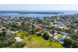 5500 DENVER STREET, SAINT PETERSBURG, FL 33703 Sold 05/27/25