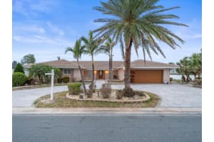 410 55TH AVENUE, ST PETE BEACH, FL 33706 Sold 04/30/25
