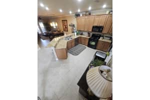 4115 COURTSIDE WAY, TAMPA, FL 33618 Sold 03/21/25