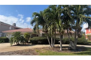 2071 Illinois Ave NE, St. Petersburg, FL 33703, Sold 01/09/25