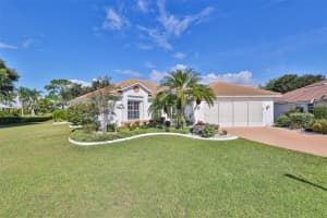 1943 PEBBLE BEACH BOULEVARD, SUN CITY CENTER, FL 33573 Sold 04/03/25