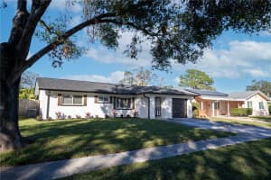 8577 79TH AVENUE, SEMINOLE, FL 33777 Sold 02/05/25