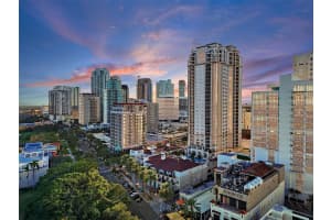 300 BEACH DRIVE, ST PETERSBURG, FL 33701 Sold 01/31/25