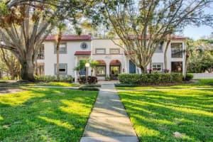 492 SANTA CRUZ PLACE, SAINT PETERSBURG, FL 33703 Sold 06/06/25