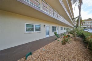 5725 80TH STREET, SAINT PETERSBURG, FL 33709 Sold 07/15/25