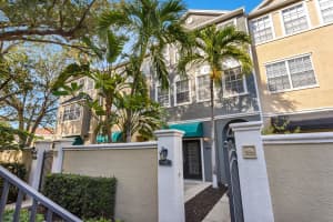 1461 HARBOUR WALK ROAD, TAMPA, FL 33602 Sold 04/15/25