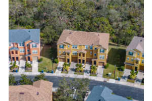 8958 WHITE SAGE LOOP, LAKEWOOD RANCH, FL 34202 Sold 05/27/25